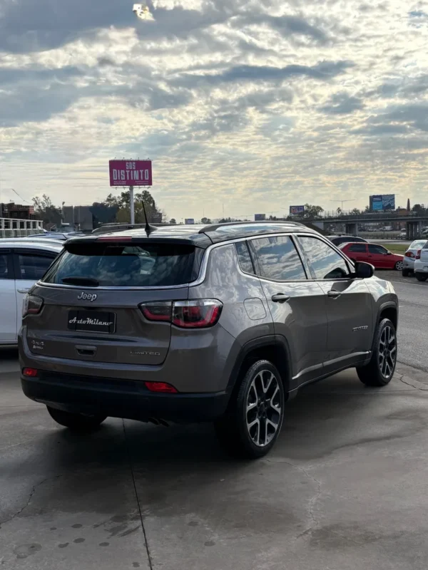 Jeep Compass 2.4 Limited - Imagen 6