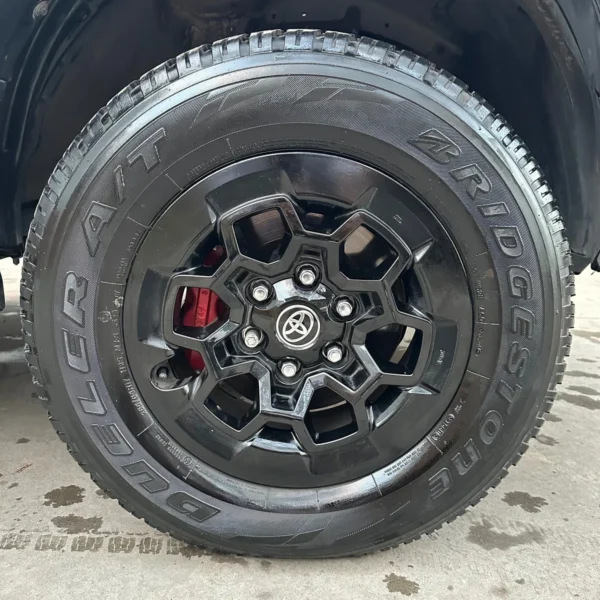 Toyota Hilux Pick-Up 2.8 Cd Gr-Sport 224Cv 4X4 At - Imagen 11