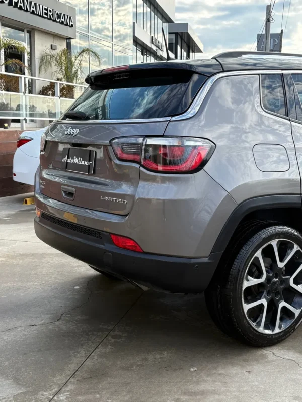 Jeep Compass 2.4 Limited - Imagen 18