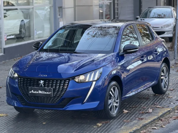Peugeot 208 1.6 Feline Tiptronic