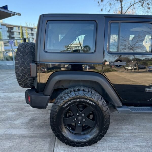 JEEP WRANGLER 3.6 SPORT 284HP MTX - Imagen 8