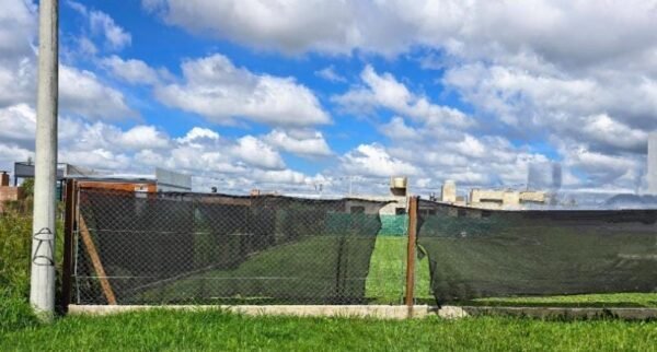 Vendo lote en barrio Fincas De Ibarlucea de 12 x 32 mts. - Imagen 4