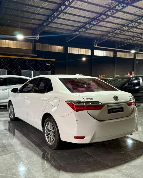 TOYOTA COROLLA XEI PACK 2018 - Imagen 6