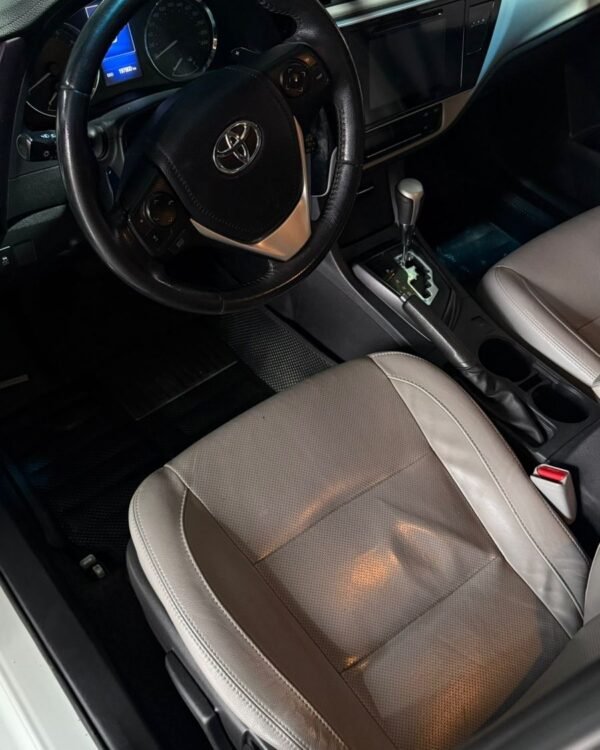 TOYOTA COROLLA XEI PACK 2018 - Imagen 7