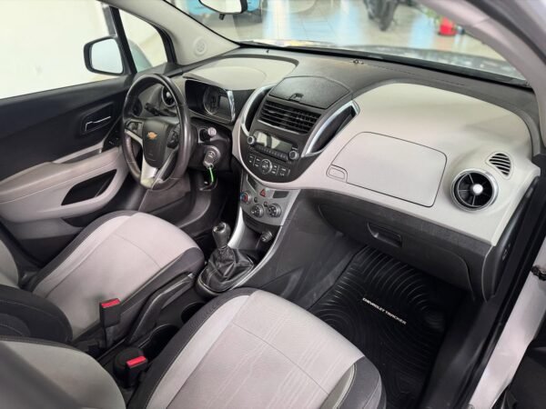 CHEVROLET TRACKER LTZ 1.8 - Imagen 9
