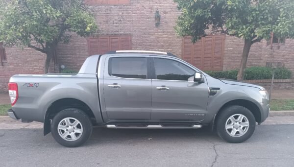 Ranger límited 4x4 manual 2014 - Imagen 6