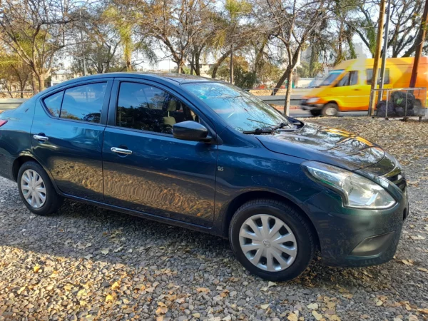 Nissan Versa 2016 Sense Pure Drive - Imagen 6
