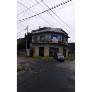 CASA 150 M² CON AMPLIO LOCAL 150M² Y LOTE 180 M²