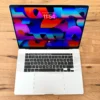 Apple Macbook Pro 16″ TouchBar 2019 i9 Radeon Pro 5500M 32GB 512GB silver excelente